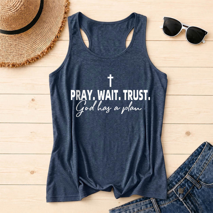 Christianartworkshop Kreuz BETEN WARTEN VERTRAUEN Fettdruck Schriftart Kursiv Unterzeile Gott hat einen Plan Racerback Tanktop - Marineblau - 2XL - image 4