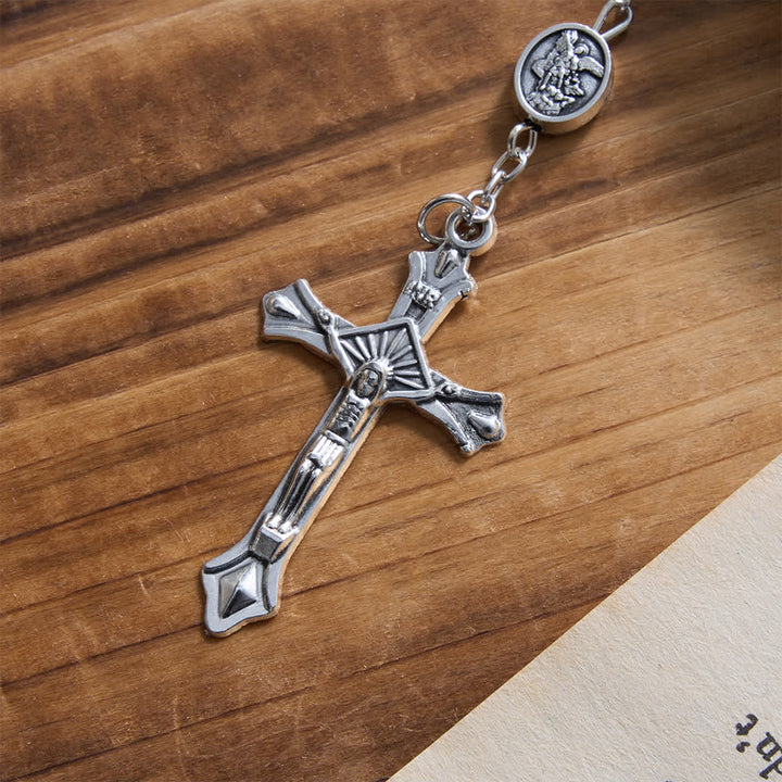 Rosenkranz aus Silber oder Blau von Christianartworkshop mit antiker silberner Erzengelmedaille und passender gravierter runder Schachtel - image 10