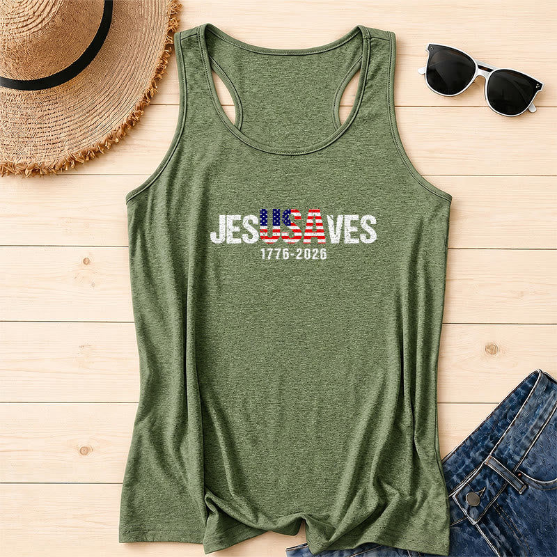 Christianartworkshop JESUSAVES Kombinierter Buchstabe Amerikanische Flagge Füllung Distressed Block Schriftart 1776-2026 Untertext Front Print Racerback Tank Top - Olivgrün - 2XL - image 10
