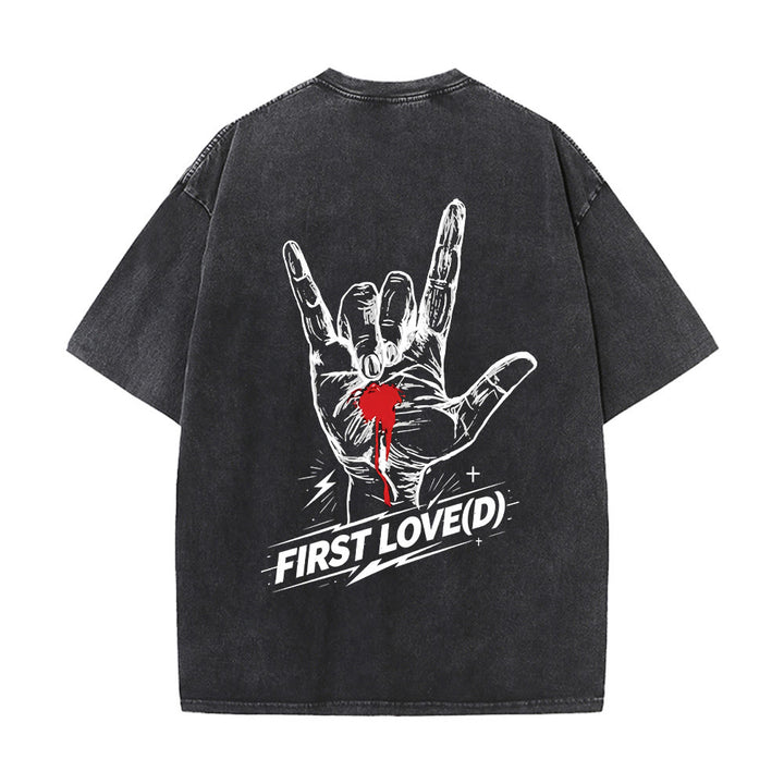 Christianartworkshop Grunge-Rock-T-Shirt mit blutendem Herz, Grafik, Bogen und Slogan auf der Vorderseite, großem Brief an die erste Liebe auf der Rückseite, gewaschenem Design - image 2