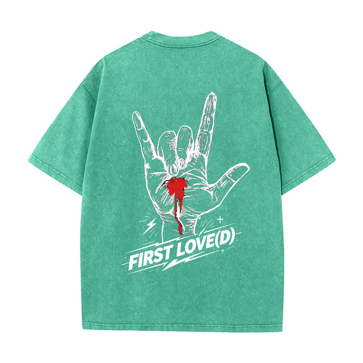 Christianartworkshop Grunge-Rock-T-Shirt mit blutendem Herz, Grafik, Bogen und Slogan auf der Vorderseite, großem Brief an die erste Liebe auf der Rückseite, gewaschenem Design - image 11