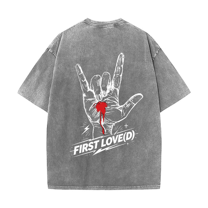 Christianartworkshop Grunge-Rock-T-Shirt mit blutendem Herz, Grafik, Bogen und Slogan auf der Vorderseite, großem Brief an die erste Liebe auf der Rückseite, gewaschenem Design - image 26