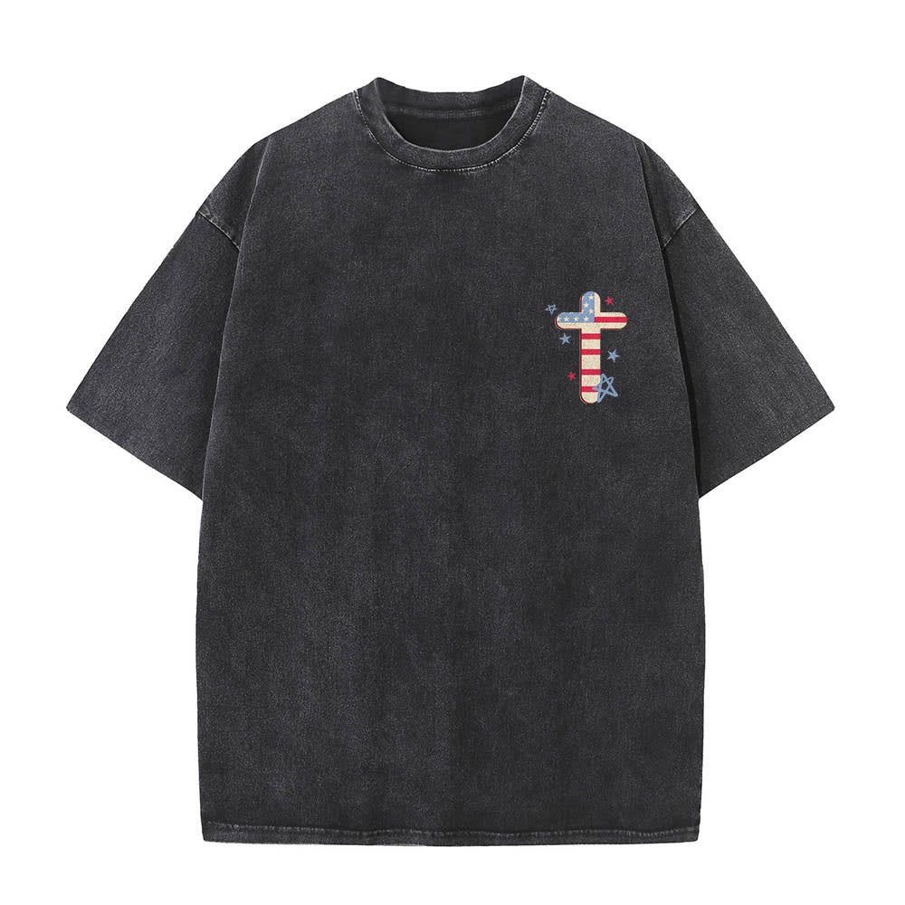 Christianartworkshop Stars & Stripes Jesus Christus Patriotische Flagge Kreuz Mini Vorderseite Brust Mehrfarbiger geschwungener Buchstabe Rückseite Doppeldruck Vintage gewaschenes T-Shirt - image 1