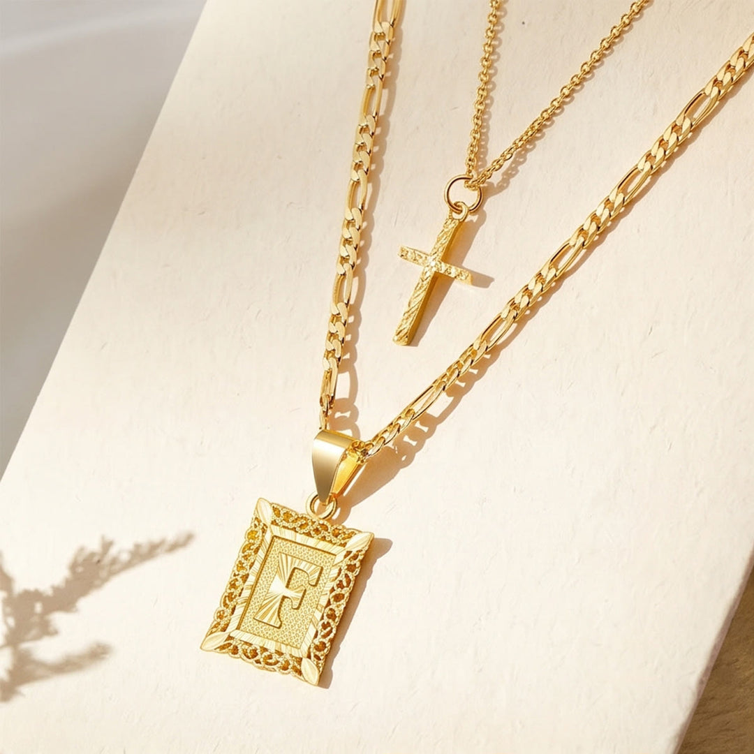 Christianartworkshop Zarte, stapelbare zweireihige Strasskreuz-Halskette mit Buchstabenanhänger (A bis Z) im Figaro-Stil: Zeitloses Symbol sanfter himmlischer Fürsorge - F - image 8