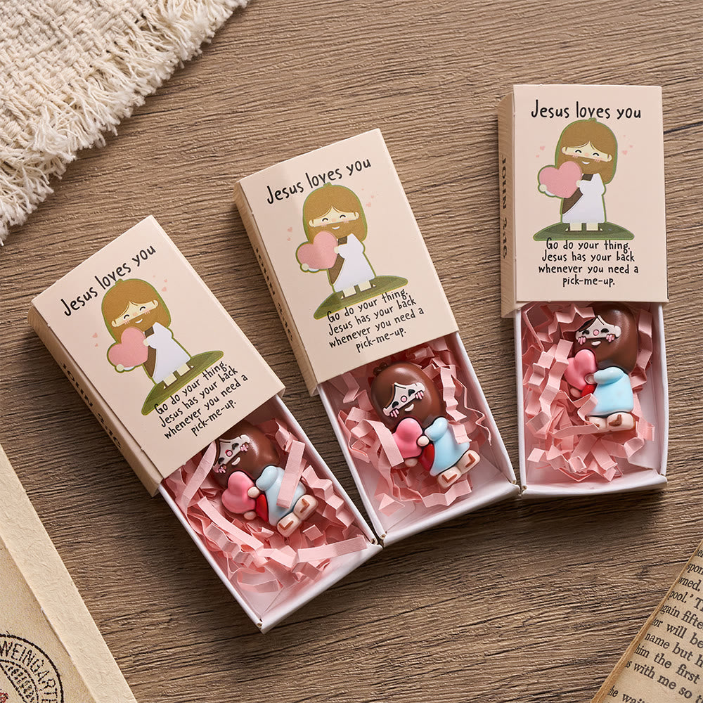 Christianartworkshop Mini-Jesus-Figur mit Om-Herz, 3er-Pack, Bibelvers „Jesus liebt dich“, Andachtskarte, Geschenkset: Ein Symbol göttlicher Freude und des Glaubens - image 1