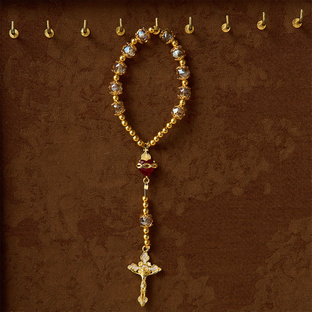 Christianartworkshop Luxuriöser Rosenkranz in Champagnerfarbe mit Herz Jesu und Juwelenkreuz: Gebets- und Autoanhänger in einem. - image 4