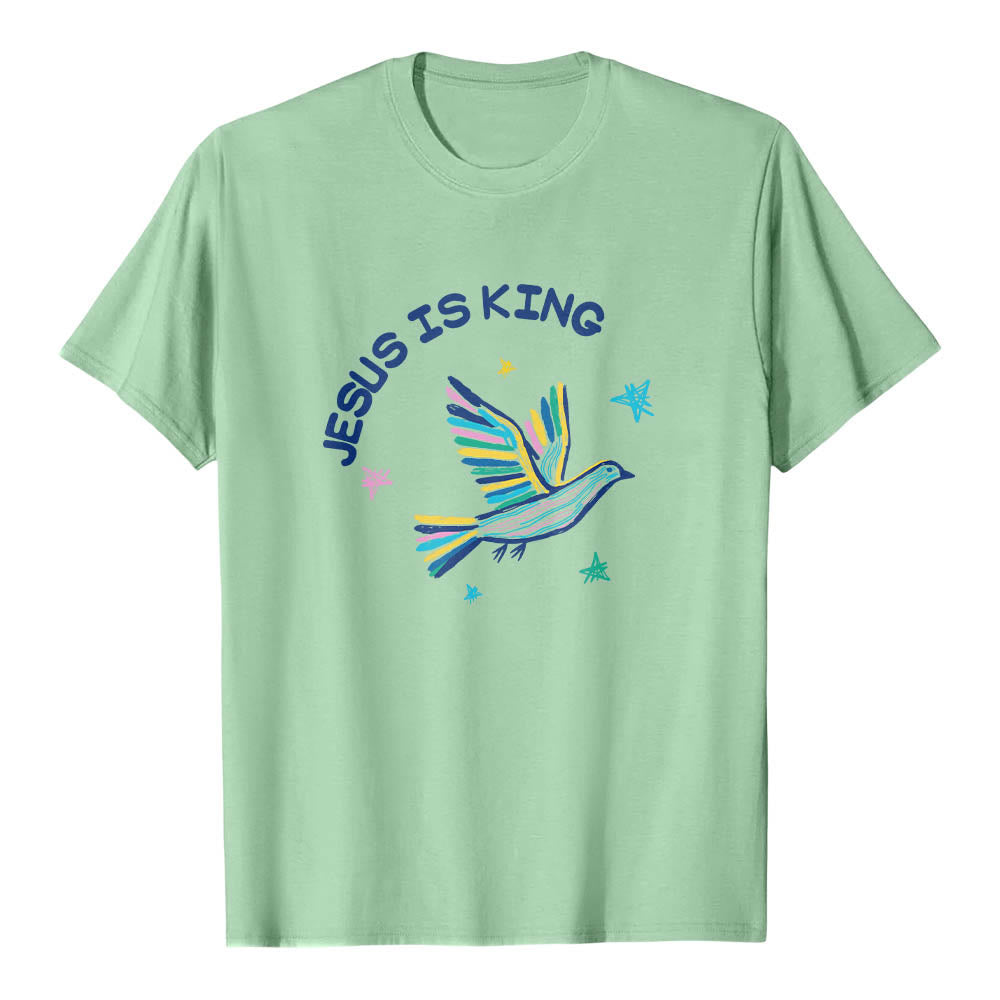 Christianartworkshop Klassisches T-Shirt mit geschwungenem „Jesus Is King“-Schriftzug, handgezeichneter Taube und Stern als Akzent auf der Vorderseite - Hellgrün - 2XL - image 21