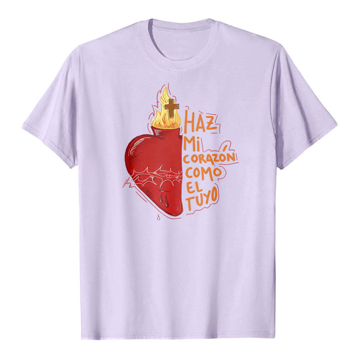 Christianartworkshop Heilige Dornenwunde, Flamme, Kreuz, Herz – Spanischer Andachtsspruch – Klassisches T-Shirt mit Frontdruck - Lila - 2XL - image 12