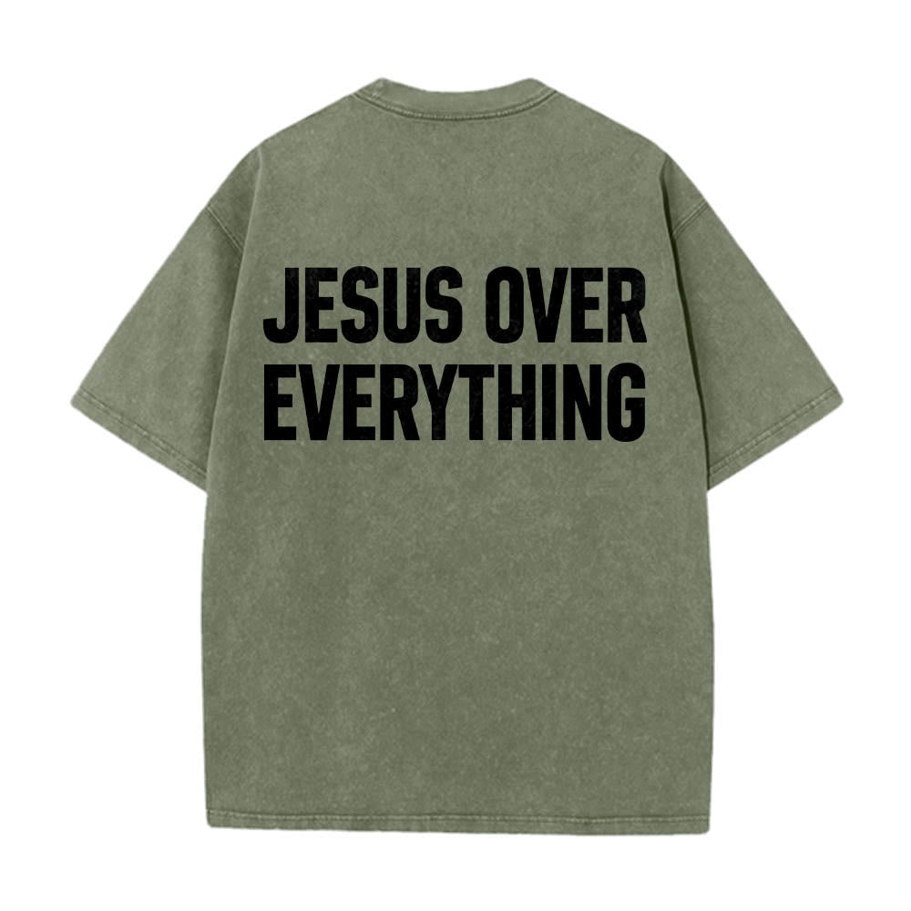 Christianartworkshop Zweizeiliger, fetter Jesus-Aufdruck in Blockbuchstaben auf der Rückseite, gewaschenes T-Shirt - Armeegrün - 5XL - image 16