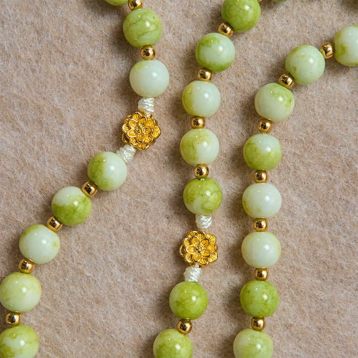 Christianartworkshop Rosenkranz aus frischem Lotus-Zwischenstück in Jade-Optik mit kunstvoll geschnitztem Kruzifix: Symbol reiner himmlischer Gelassenheit - image 6