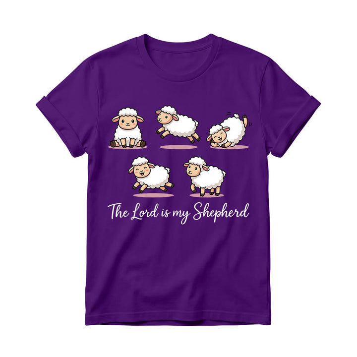 Christianartworkshop Zeitloses T-Shirt mit Psalm-23-Motiv, Cartoon-Schaf und geschwungenem Bibelvers – Damen-Rundhalsausschnitt - Lila - 4XL - image 12
