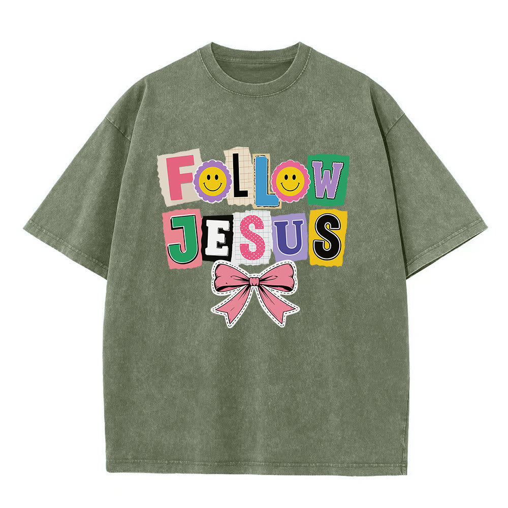 Christianartworkshop Scrapbook-Brief „Folge Jesus“ Smiley-Verzierung Schleifenornament Gewaschenes T-Shirt - Armeegrün - 5XL - image 8