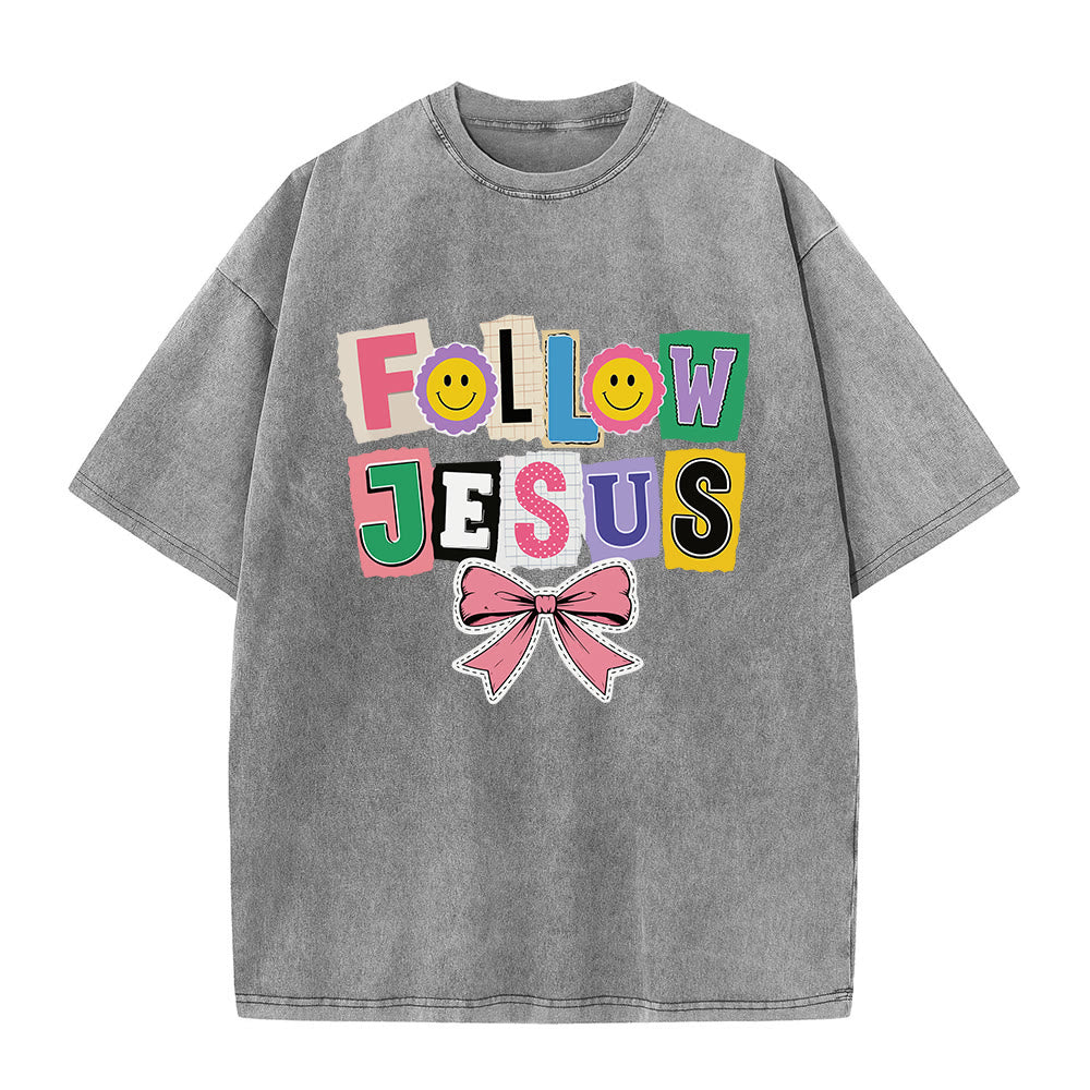 Christianartworkshop Scrapbook-Brief „Folge Jesus“ Smiley-Verzierung Schleifenornament Gewaschenes T-Shirt - Grau - 5XL - image 4
