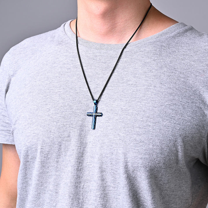 Christianartworkshop Glänzende goldene und blaue Kreuzanhänger-Halskette mit Blitzmuster: Zeitloses Symbol sanfter himmlischer Fürsorge - image 12