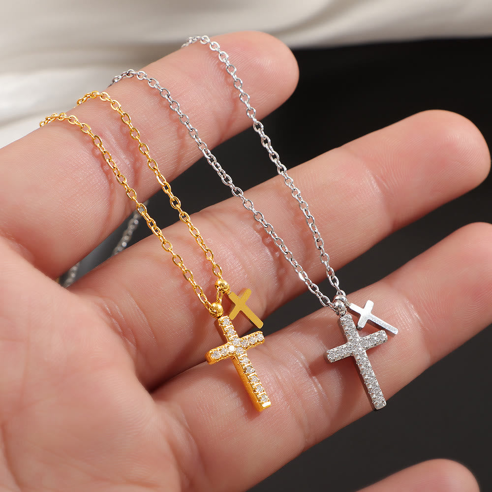 Christianartworkshop Doppellagige Mini-Kreuz-Anhänger-Halskette: Zeitloses Symbol sanfter himmlischer Fürsorge - image 0