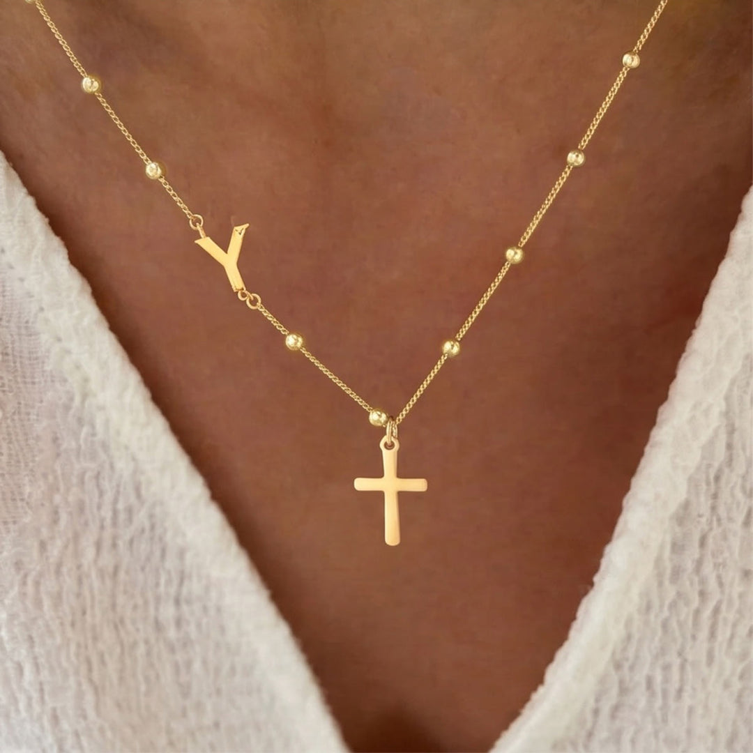 Christianartworkshop Personalisierte Halskette mit Kreuzanhänger und Initialen von A bis Z: Zeitloses Symbol sanfter himmlischer Fürsorge - Golden - Y - image 24