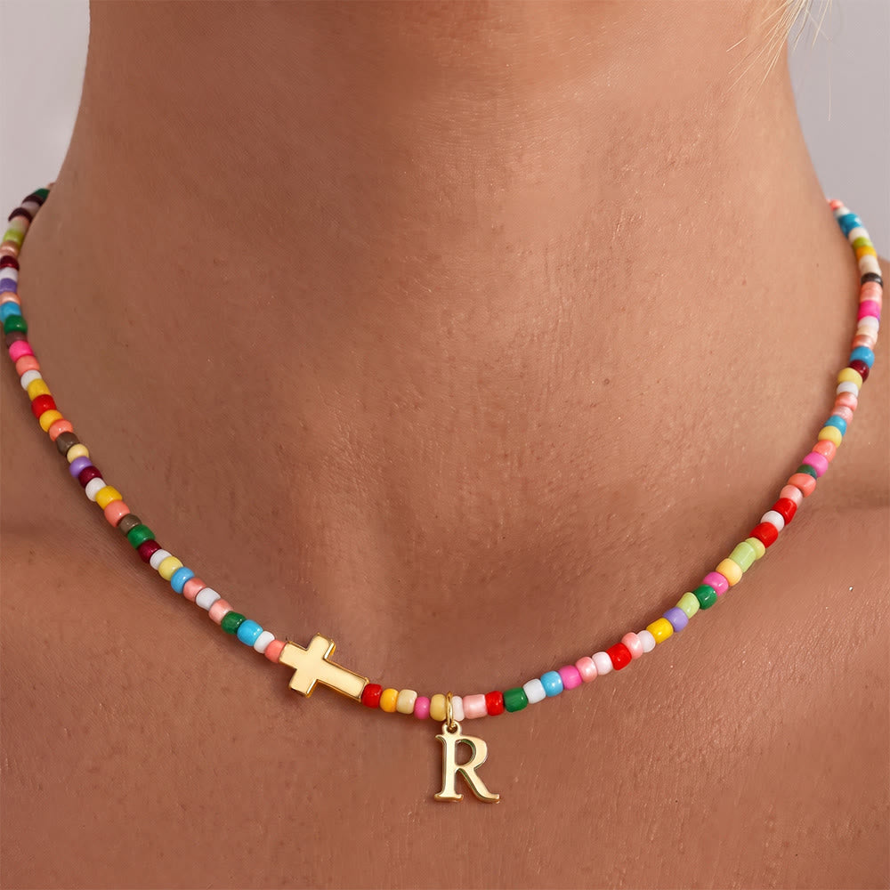 Christianartworkshop Personalisierte Halskette mit Buchstabenkreuz-Anhänger und leuchtenden Perlen: Zeitloses Symbol sanfter himmlischer Fürsorge - R - image 15