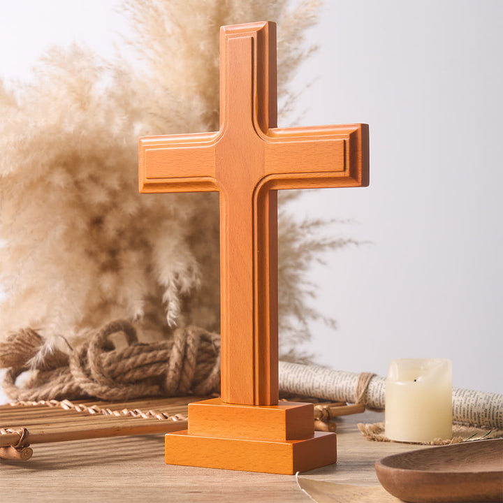Christianartworkshop Tischdekoration in Form eines Holzkreuzes mit Sockel: Ein subtiles Zeichen spiritueller Gelassenheit - image 2