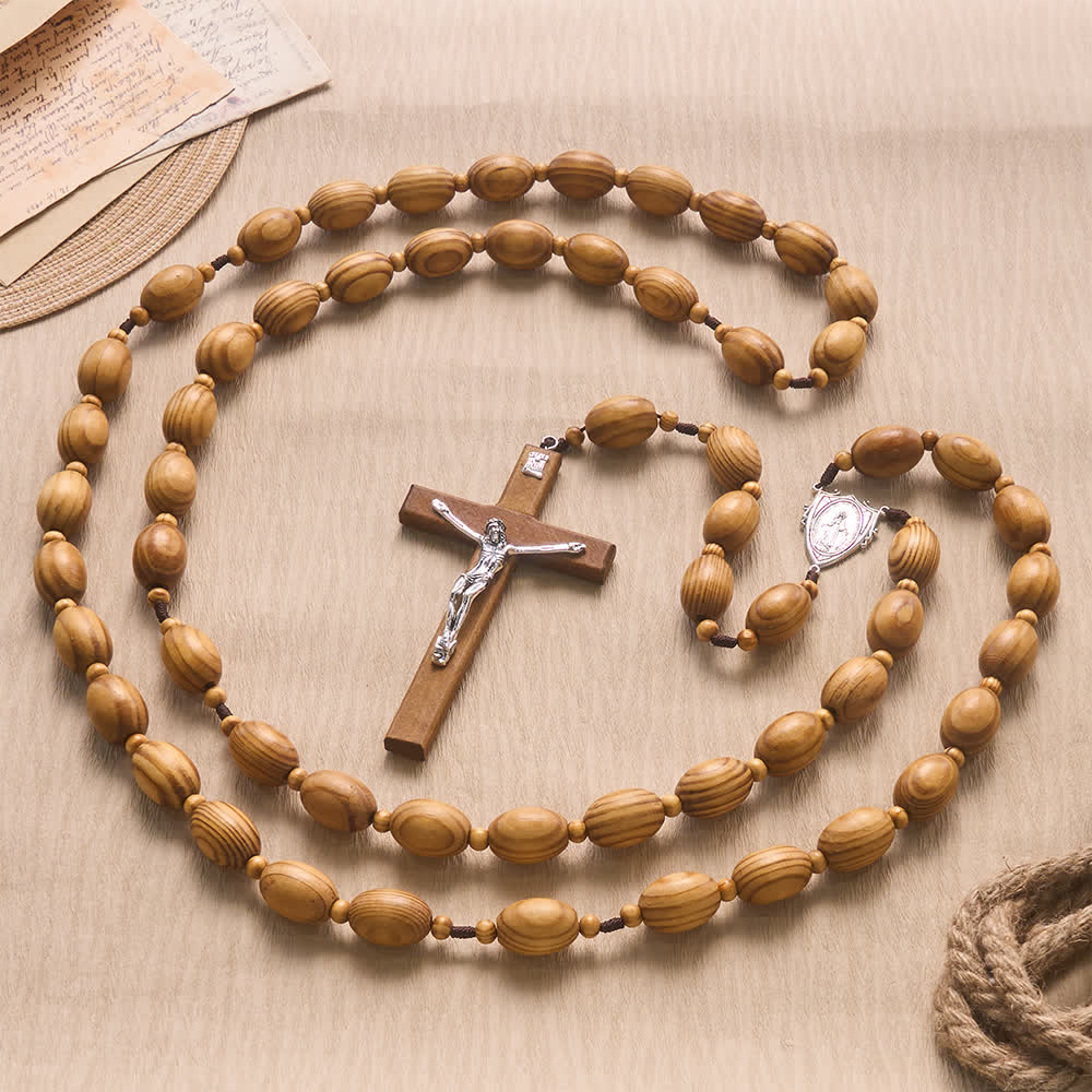 Christianartworkshop Rosenkranz aus handgeschliffenem Kiefernholz mit Marienmotiv - image 2