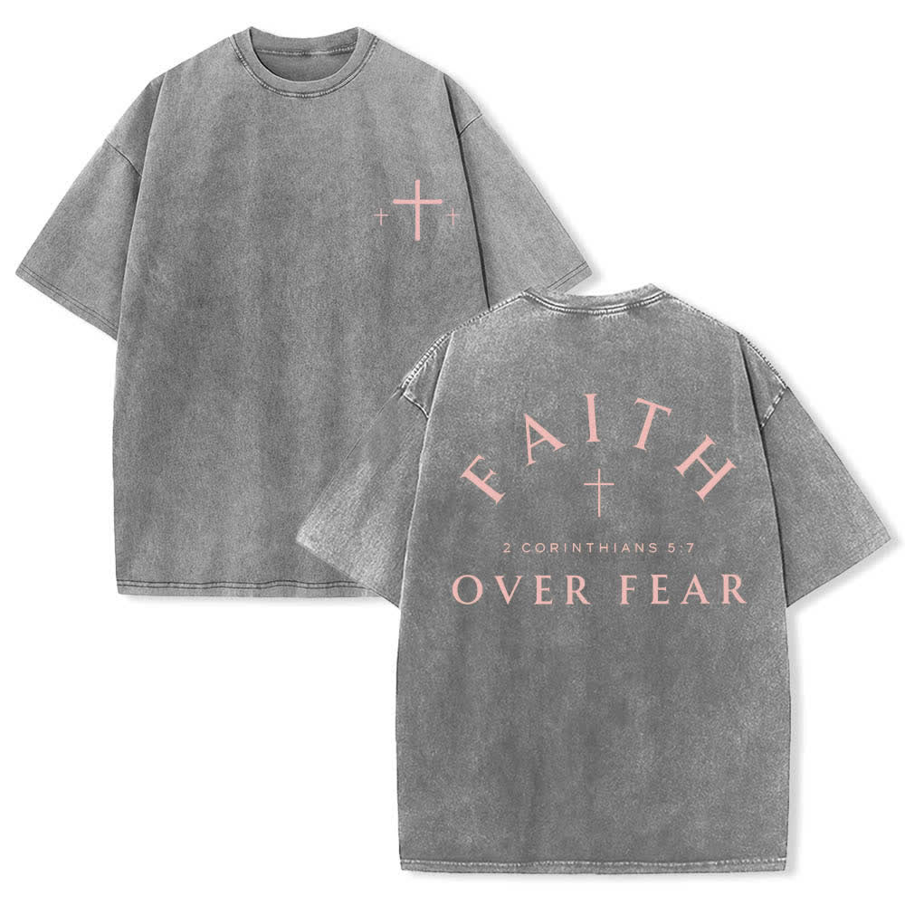 Christianartworkshop Doppelseitig bedrucktes, gewaschenes T-Shirt mit Kreuz-Schriftzug „Glaube über Angst“. - Grau - 5XL - image 12