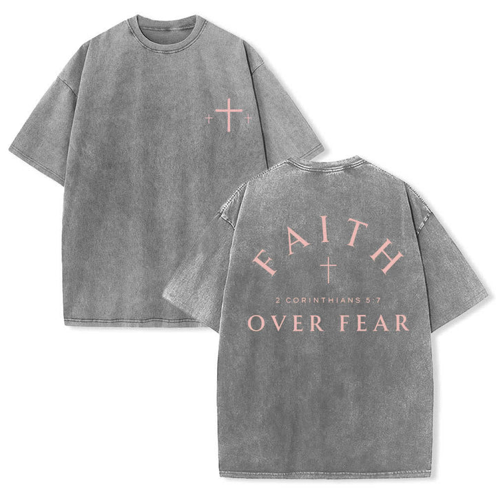 Christianartworkshop Doppelseitig bedrucktes, gewaschenes T-Shirt mit Kreuz-Schriftzug „Glaube über Angst“. - Grau - 5XL - image 12
