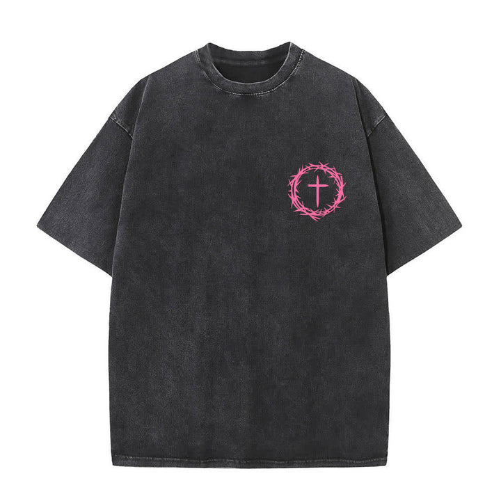Christianartworkshop Doppelseitiges, gewaschenes T-Shirt mit Dornenkrone-Kreuz-Buchstabenprint - image 2