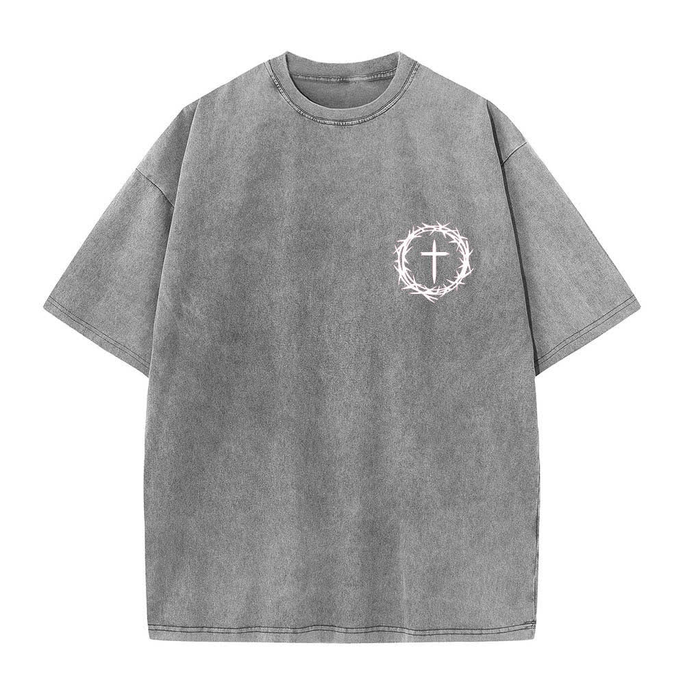 Christianartworkshop Doppelseitiges, gewaschenes T-Shirt mit Dornenkrone-Kreuz-Buchstabenprint - image 23