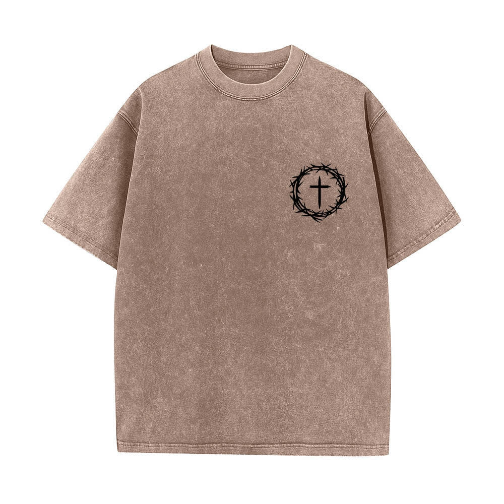 Christianartworkshop Doppelseitiges, gewaschenes T-Shirt mit Dornenkrone-Kreuz-Buchstabenprint - image 20