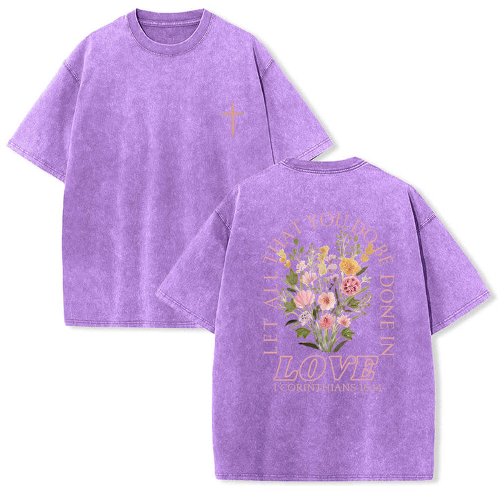 Christianartworkshop Doppelseitiges, gewaschenes T-Shirt mit floralem Kreuz-Buchstabenprint und dem Aufdruck „Alles, was du tust, soll in Liebe geschehen“. - Lila - 5XL - image 9