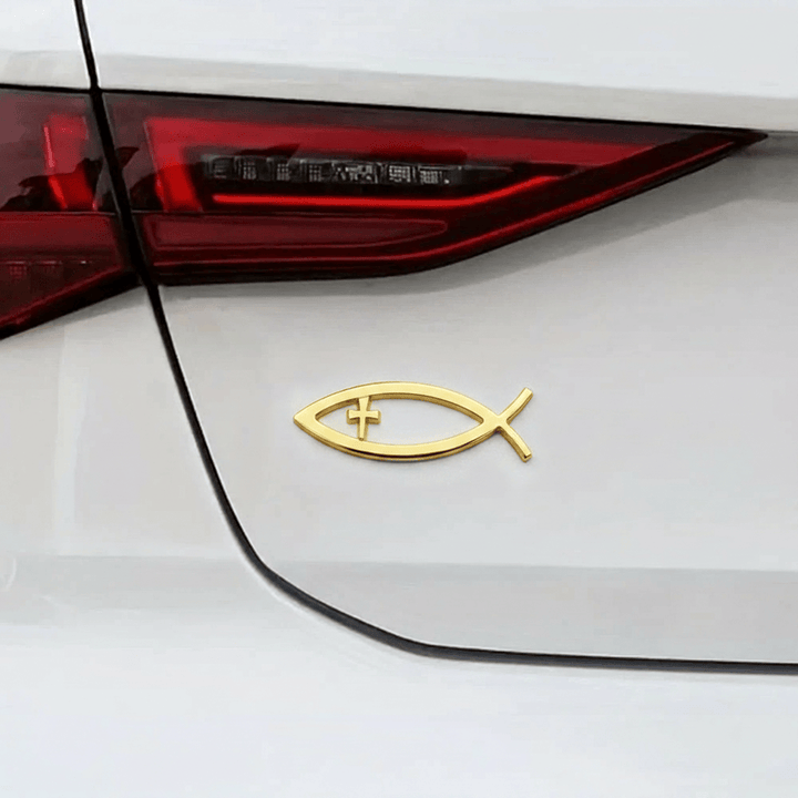 Christianartworkshop Autoaufkleber mit Ichthys-Hohlfisch-Rahmen und Kreuz: Ein Symbol für unerschütterlichen Glauben und Schutz auf der Reise - image 1