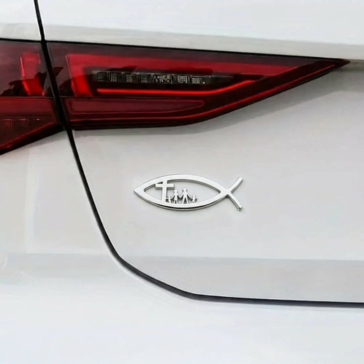 Christianartworkshop Autoaufkleber mit Ichthys-Hohlfisch, Kreuz und Familiensilhouette: Ein Symbol für Familiensegen und göttlichen Schutz - image 2