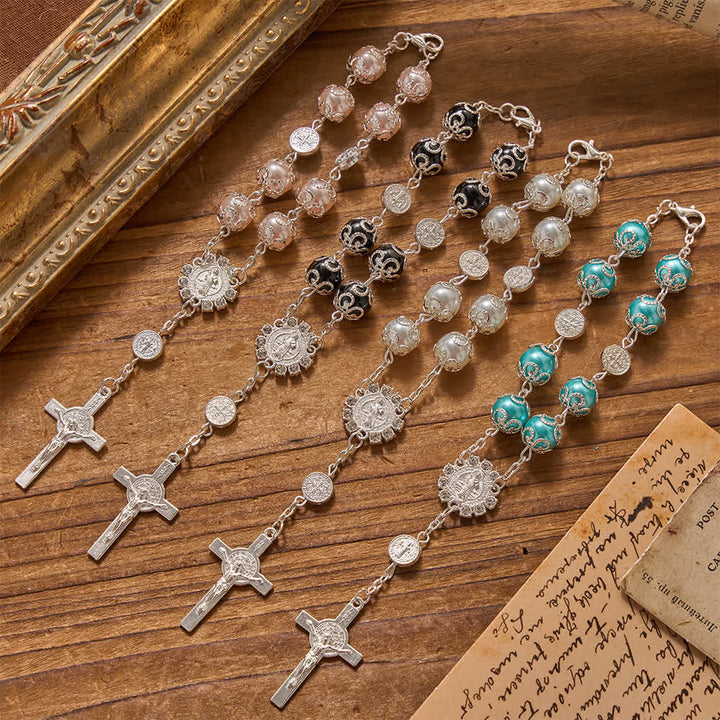 Christianartworkshop Rosenkranz mit filigranen, glänzenden Perlen und St.-Benedikt-Verschluss für Auto und Reise (auch in der Tasche) - image 0