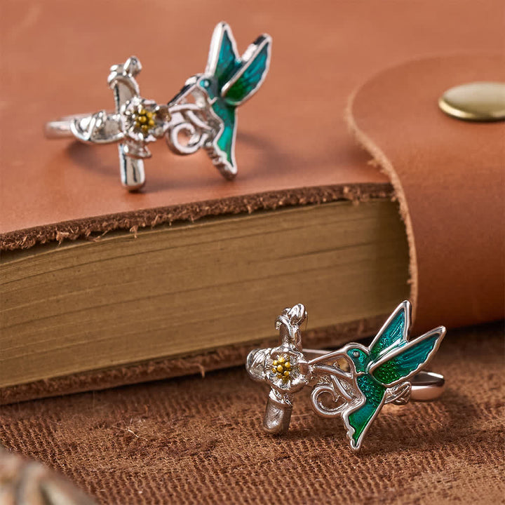Christianartworkshop Grüner Emaille-Ring mit Kolibri und floralem Kreuz: Symbol der wachsamen himmlischen Hoffnung - image 5