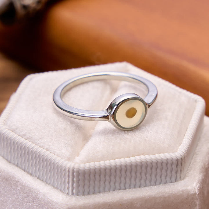 Christianartworkshop Minimalistischer, polierter Ring mit Senfkorn-Fassung: Symbol unerschütterlichen himmlischen Glaubens - image 2