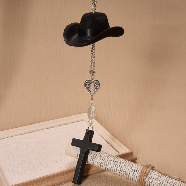 Christianartworkshop Cowboyhut-Anhänger mit Engelsflügeln und Holzkreuz: Zeitloses Zeichen des treuen himmlischen Schutzes - image 7