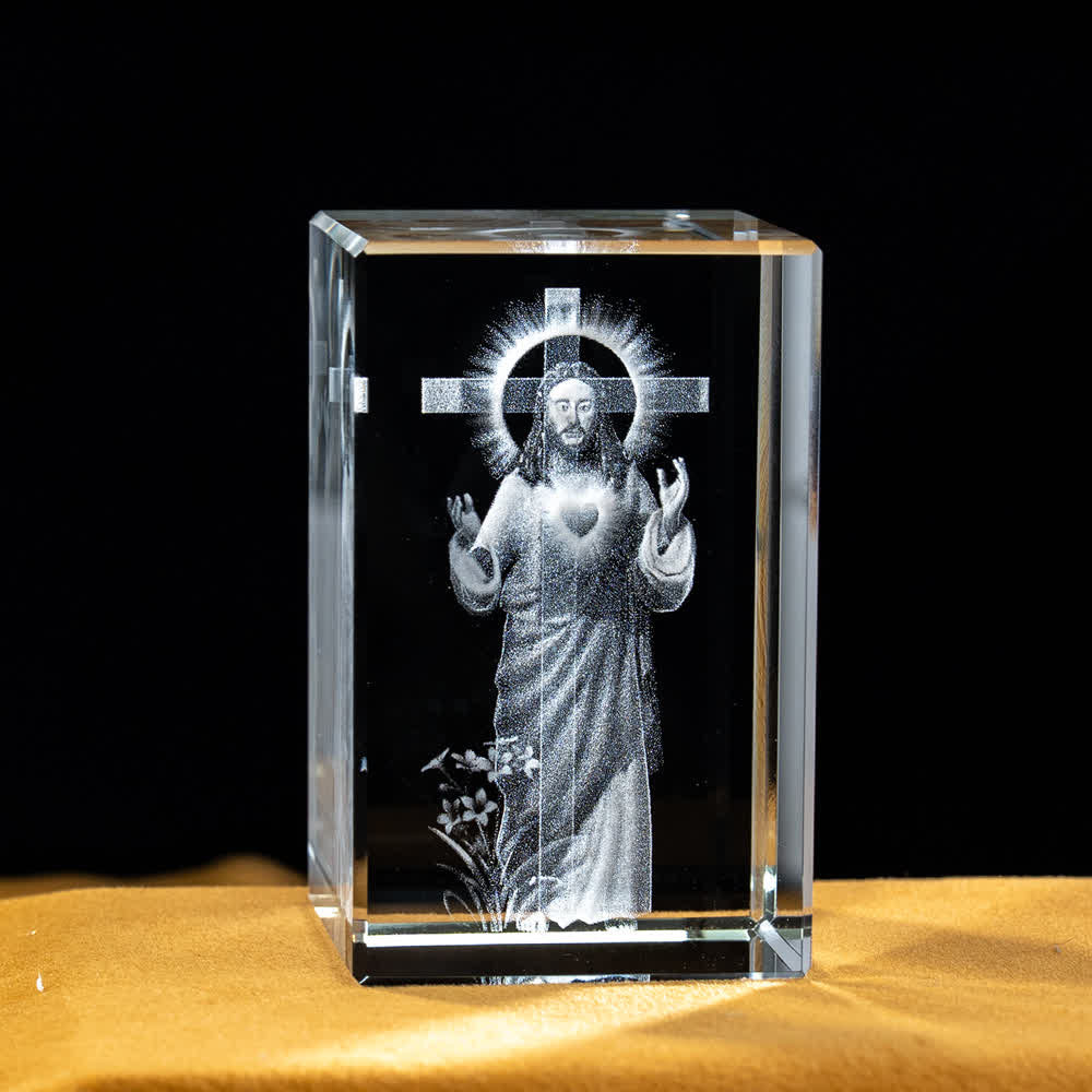 Christianartworkshop Mehrfarbig gravierte heilige Kristallfigur für Schreibtischdekoration und Andachtsdekoration - Kreuz des Heiligen Herzens Jesu - 5x5x8cm - image 2