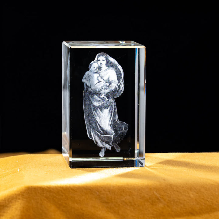 Christianartworkshop Mehrfarbig gravierte heilige Kristallfigur für Schreibtischdekoration und Andachtsdekoration - Madonna mit Kind - 5x5x8cm - image 12