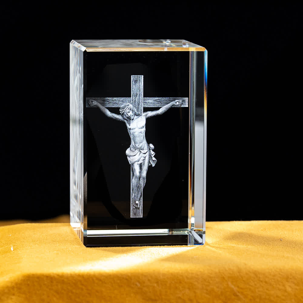 Christianartworkshop Mehrfarbig gravierte heilige Kristallfigur für Schreibtischdekoration und Andachtsdekoration - Kreuzigung Jesu - 5x5x8cm - image 11