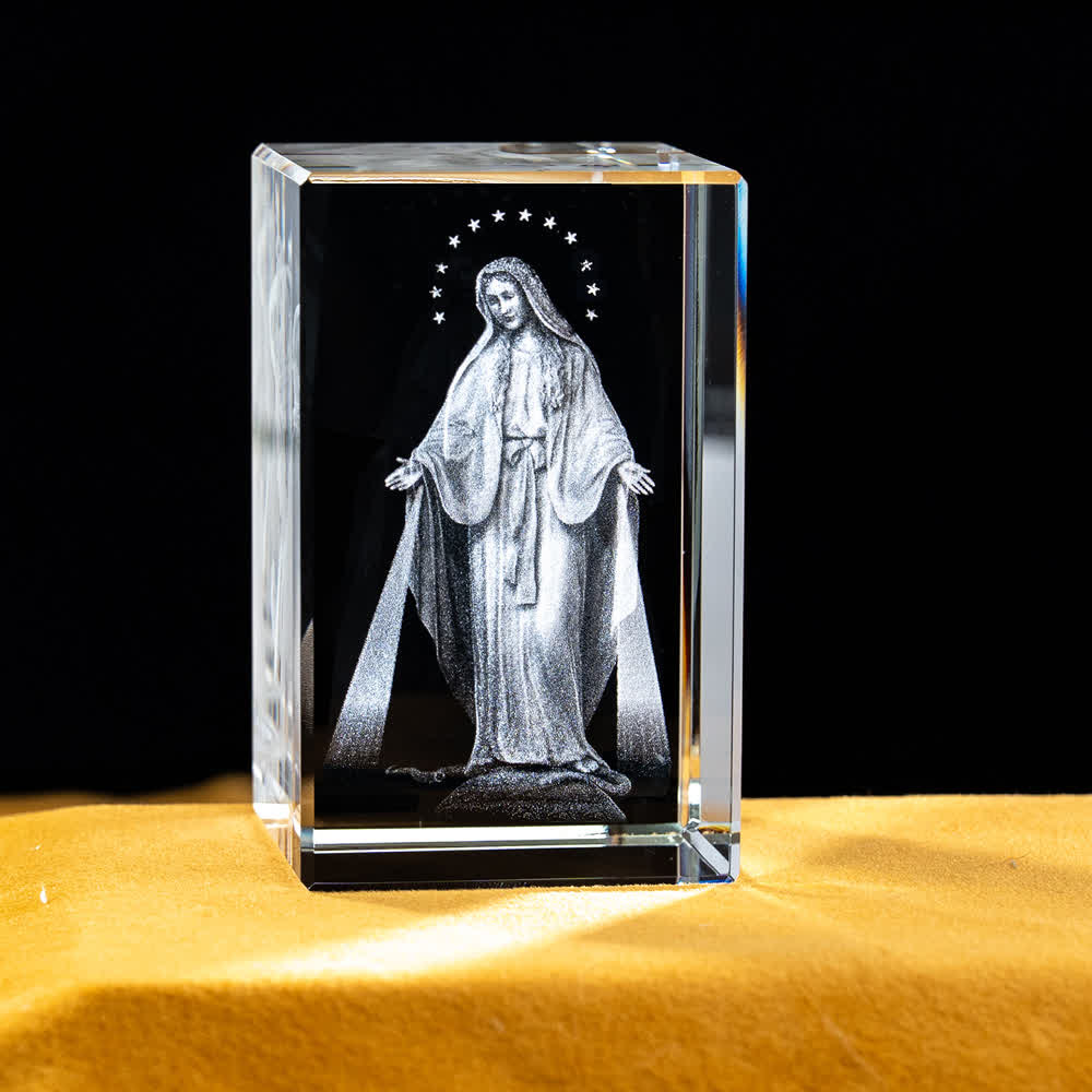 Christianartworkshop Mehrfarbig gravierte heilige Kristallfigur für Schreibtischdekoration und Andachtsdekoration - Wunderbare Jungfrau Maria - 5x5x8cm - image 13