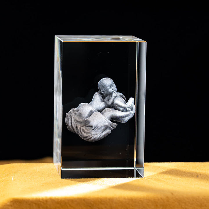 Christianartworkshop Mehrfarbig gravierte heilige Kristallfigur für Schreibtischdekoration und Andachtsdekoration - Baby Jesus in Händen - 5x5x8cm - image 32