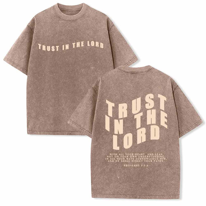 Christianartworkshop Vertraue auf den Herrn! Gerade Vorderseite, gewölbte Rückseite. Sprüche 3,5-6. Beidseitig gewaschenes T-Shirt. - Braun - 5XL - image 24