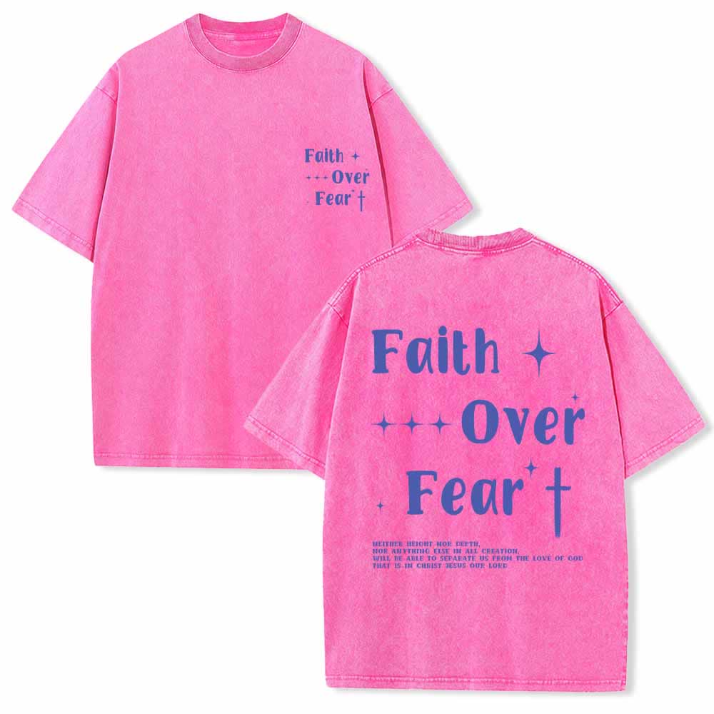 Christianartworkshop Glaube statt Angst – Sternenkreuz-Akzent vorne, Mini-Print hinten, großer Text, beidseitig gewaschenes T-Shirt - Rosa - 5XL - image 21