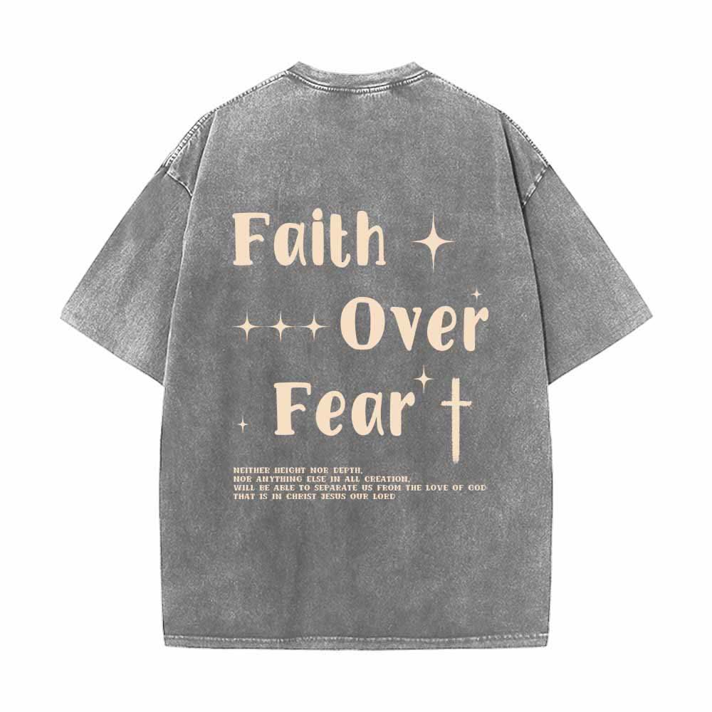 Christianartworkshop Glaube statt Angst – Sternenkreuz-Akzent vorne, Mini-Print hinten, großer Text, beidseitig gewaschenes T-Shirt - image 7
