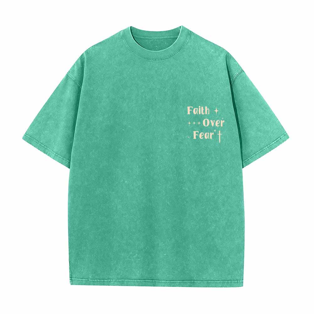 Christianartworkshop Glaube statt Angst – Sternenkreuz-Akzent vorne, Mini-Print hinten, großer Text, beidseitig gewaschenes T-Shirt - image 11