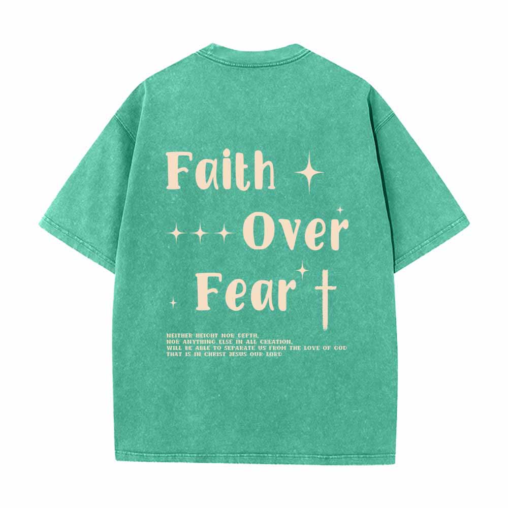 Christianartworkshop Glaube statt Angst – Sternenkreuz-Akzent vorne, Mini-Print hinten, großer Text, beidseitig gewaschenes T-Shirt - image 10