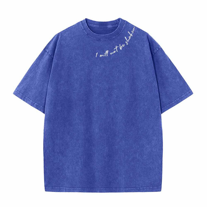 Christianartworkshop „Ich werde nicht erschüttert werden“ – Schräge Schulterpartie, Schriftzug vorne, mehrfarbige Buchstaben in Blasenform hinten, Psalm 16,8 – doppelseitig gewaschenes T-Shirt - image 5