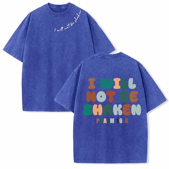 Christianartworkshop „Ich werde nicht erschüttert werden“ – Schräge Schulterpartie, Schriftzug vorne, mehrfarbige Buchstaben in Blasenform hinten, Psalm 16,8 – doppelseitig gewaschenes T-Shirt - Blau - 5XL - image 3