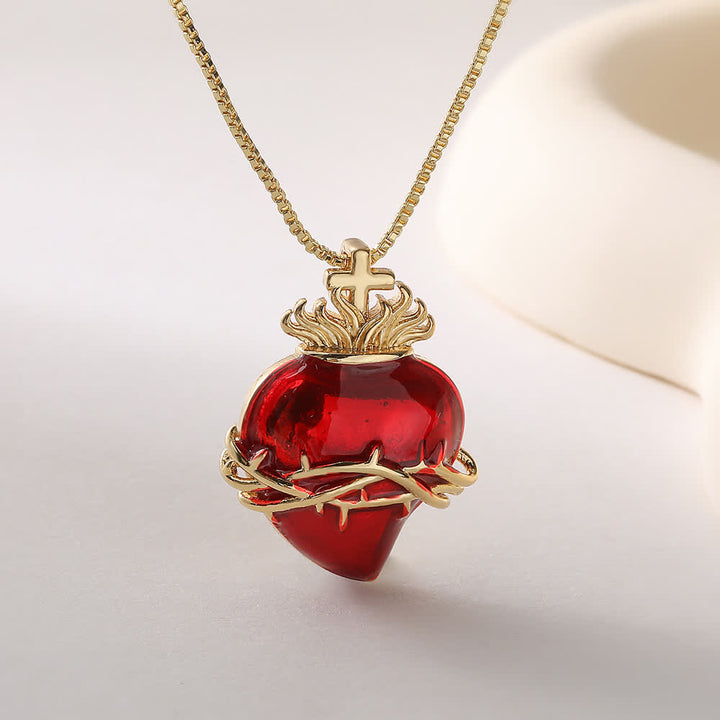 Christianartworkshop Glänzende rote Emaille-Halskette mit heiligem Herzen und mehrfarbigen Verzierungen: Symbol grenzenloser himmlischer Liebe - Dorn - image 1