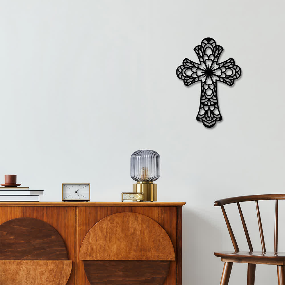 Christianartworkshop Aufwendig gestaltetes, florales Mandala-Kreuz aus Metall als Wanddekoration: Symbol sanfter, göttlicher Schönheit - image 2