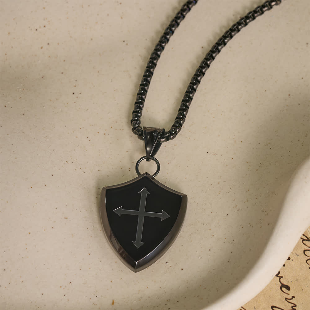 Christianartworkshop Doppelseitiger Schild-Strasskreuz-Anhänger mit Gravur „Amor of God“ (Josua 1,9) an einer Boxkette: Zeitloses Symbol sanfter himmlischer Fürsorge - Schwarz - image 10